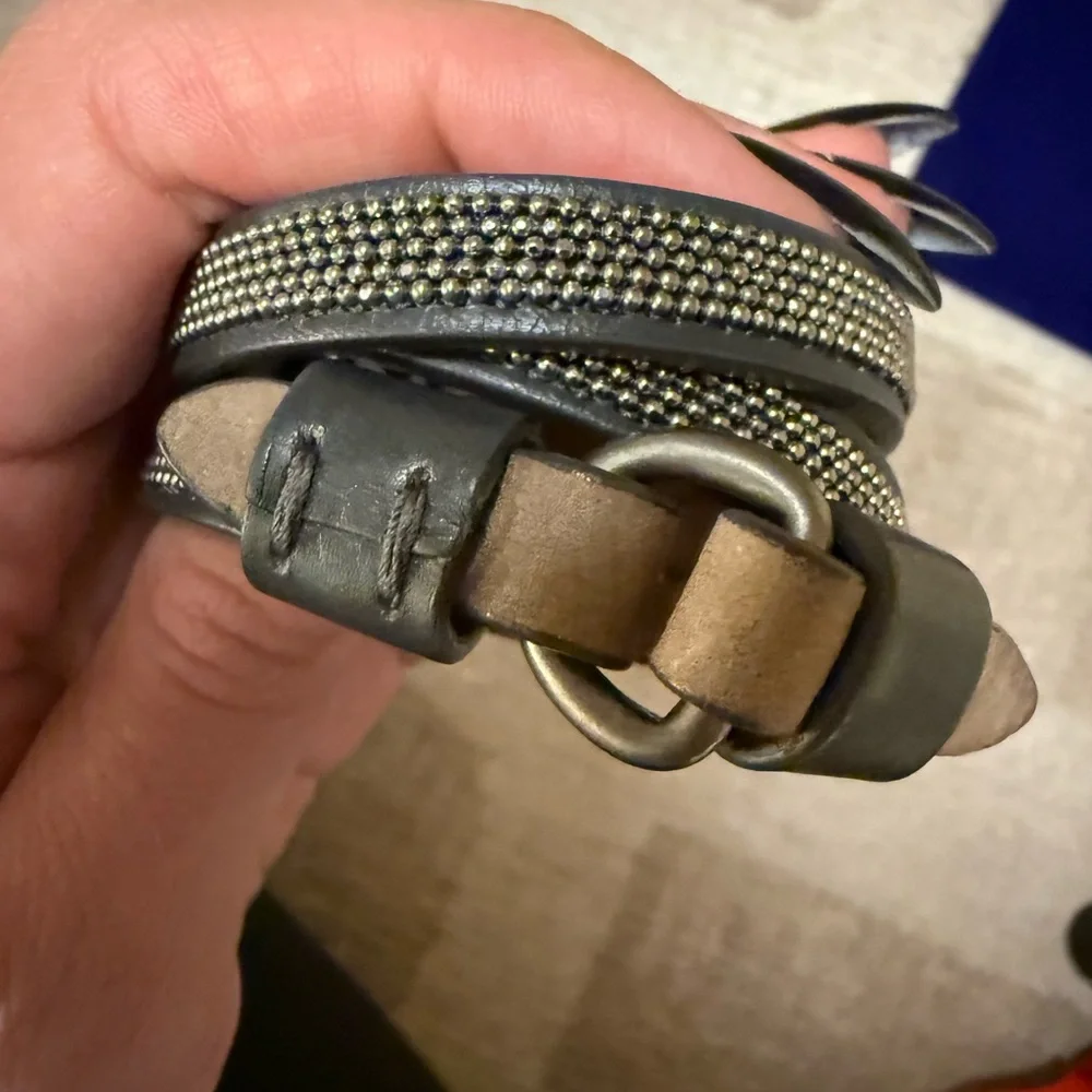 Gray Beaded Wrap Bracelet - Picture 3 of 5